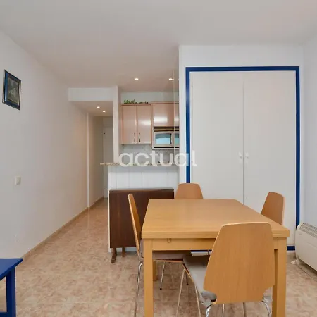 Elypalace 5-8 Apartment *